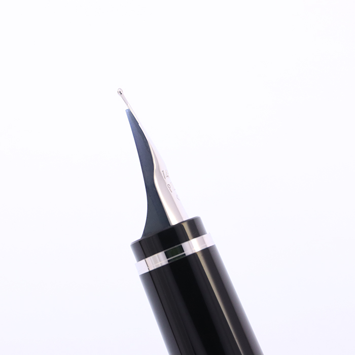 中古)PILOT パイロット 万年筆 エラボー ライトブルー 軟中字 (金属軸