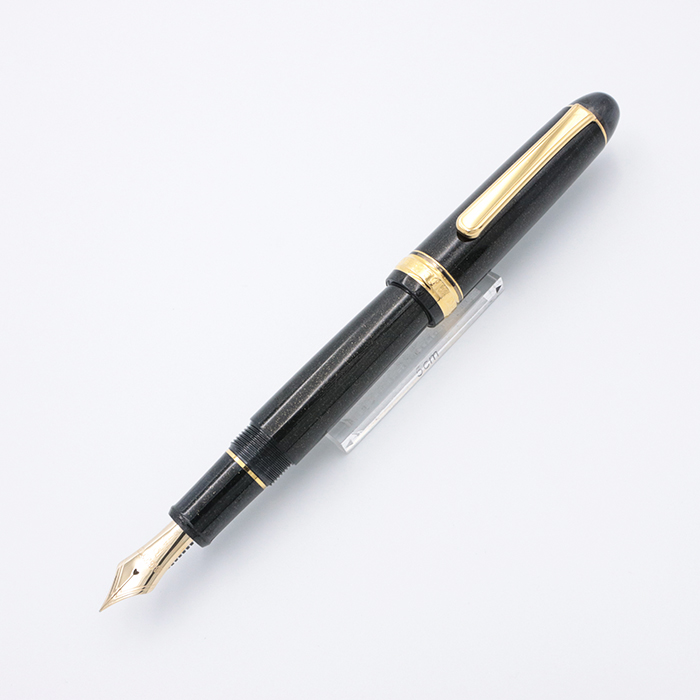 ジャンク品　プラチナ万年筆　#3776 センチュリー　蒔絵シリーズ pla-pnb-30000b-40-f.jpg