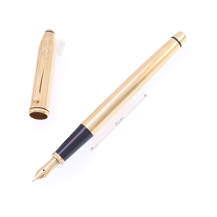 万太 カワサキ「Ninja ZX-4RR 40thアニバーサリーエディション」を手に