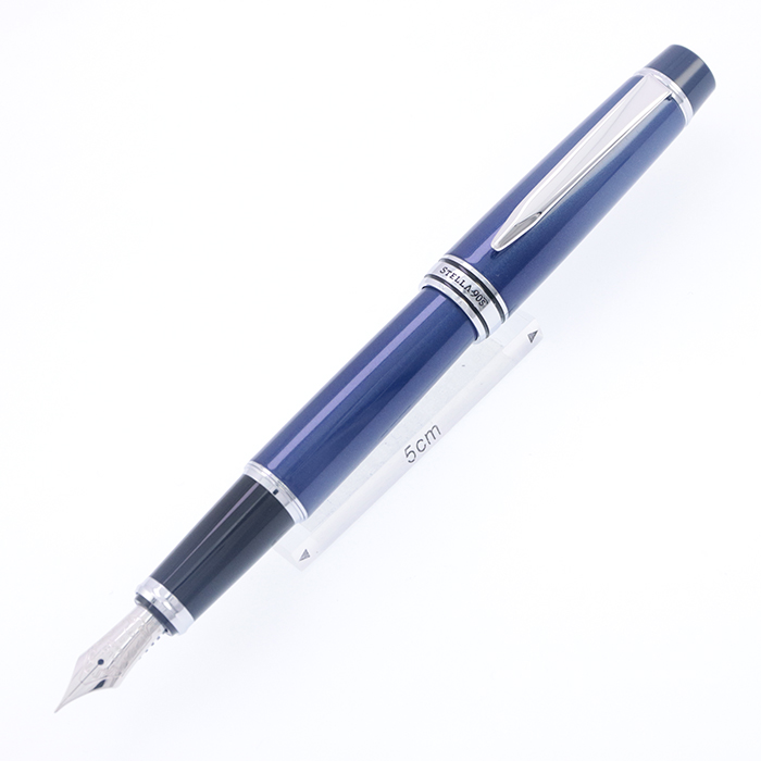 使い勝手の良い STELLA PILOT 90s 万年筆字幅F（詳細ページ Mica Blue Night 筆記具