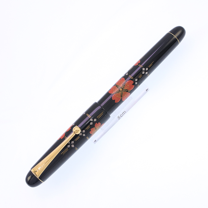PILOT パイロット 万年筆  14k グランディ　漆 ディープレッド 細字 詳細ページ | 万年筆 ボールペンなど高級筆記具の販売・買取