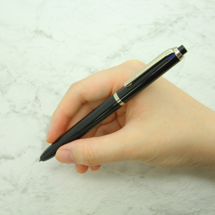PELIKAN ペリカン 4×1 Elite 多機能ペン 詳細ページ | 万年筆 ボールペンなど高級筆記具の販売・買取