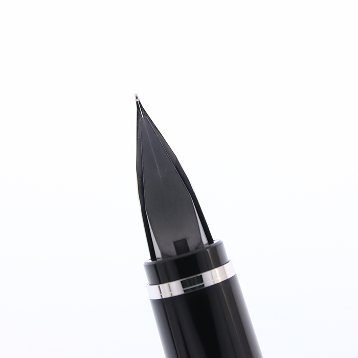 中古)PILOT パイロット 万年筆 エラボー ブラウン 軟細字 (金属軸