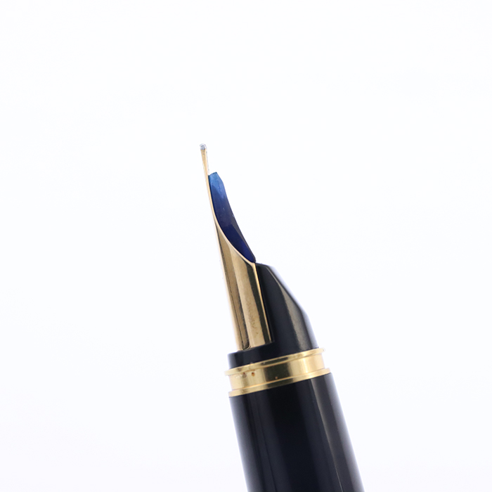 Pilot デラックス ウルシ 万年筆 ボールペン シャーペン セット 詳細