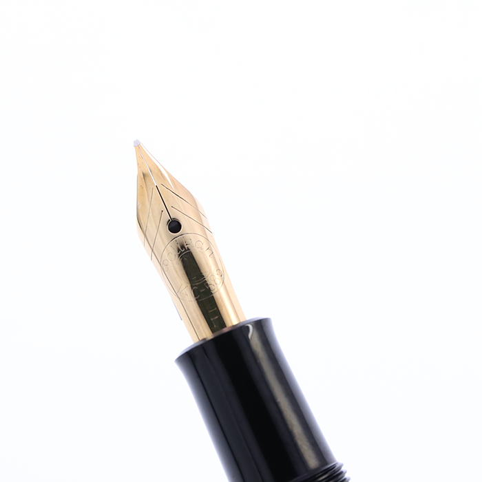 Pelikan ペリカン　万年筆　ノベルティ 新品)Pelikan ペリカン 万年筆 クラシック P205 ブラック（商品