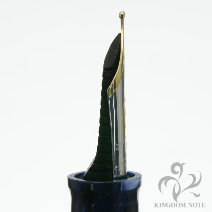 オマス ルーセンスブルー 万年筆 詳細ページ | 万年筆 ボールペンなど高級筆記具の販売・買取