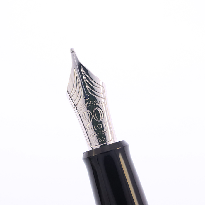 中古)PILOT パイロット 万年筆 創立90周年記念 螺鈿 朱鷺 太字（商品ID