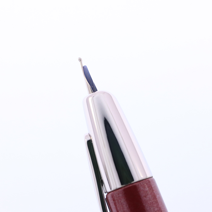 新品未使用　2009年限定　パールレッド 18金　万年筆 キャップレス デシモ 中古)PILOT パイロット 万年筆 2009年限定 キャップレス デシモ パール