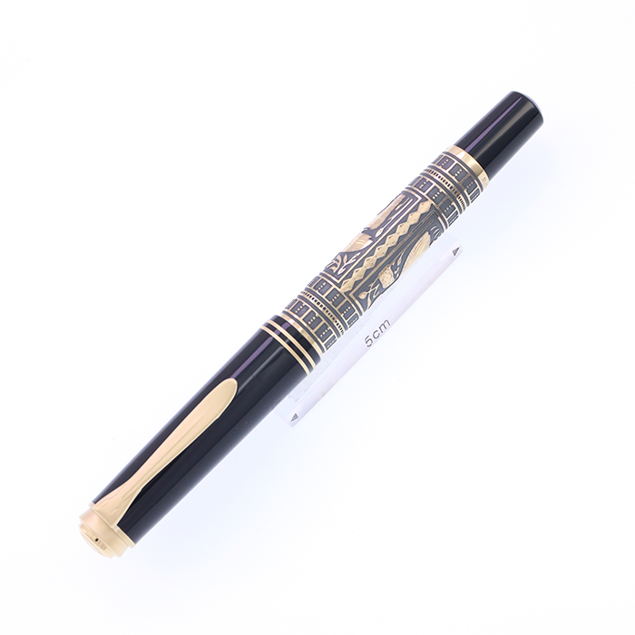 ペリカン トレドM700 中字M EN刻印