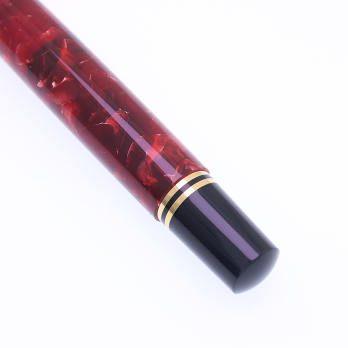 【かなり希少】ペリカン 万年筆 特別生産品 スーベレーン M600 ルビーレッド 中古)Pelikan ペリカン 万年筆 スーベレーン M600 ルビーレッド EF