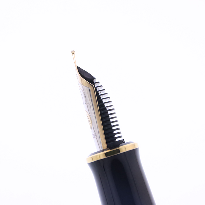 中古)Pelikan ペリカン 万年筆 スーベレーン M600 ルビーレッド F