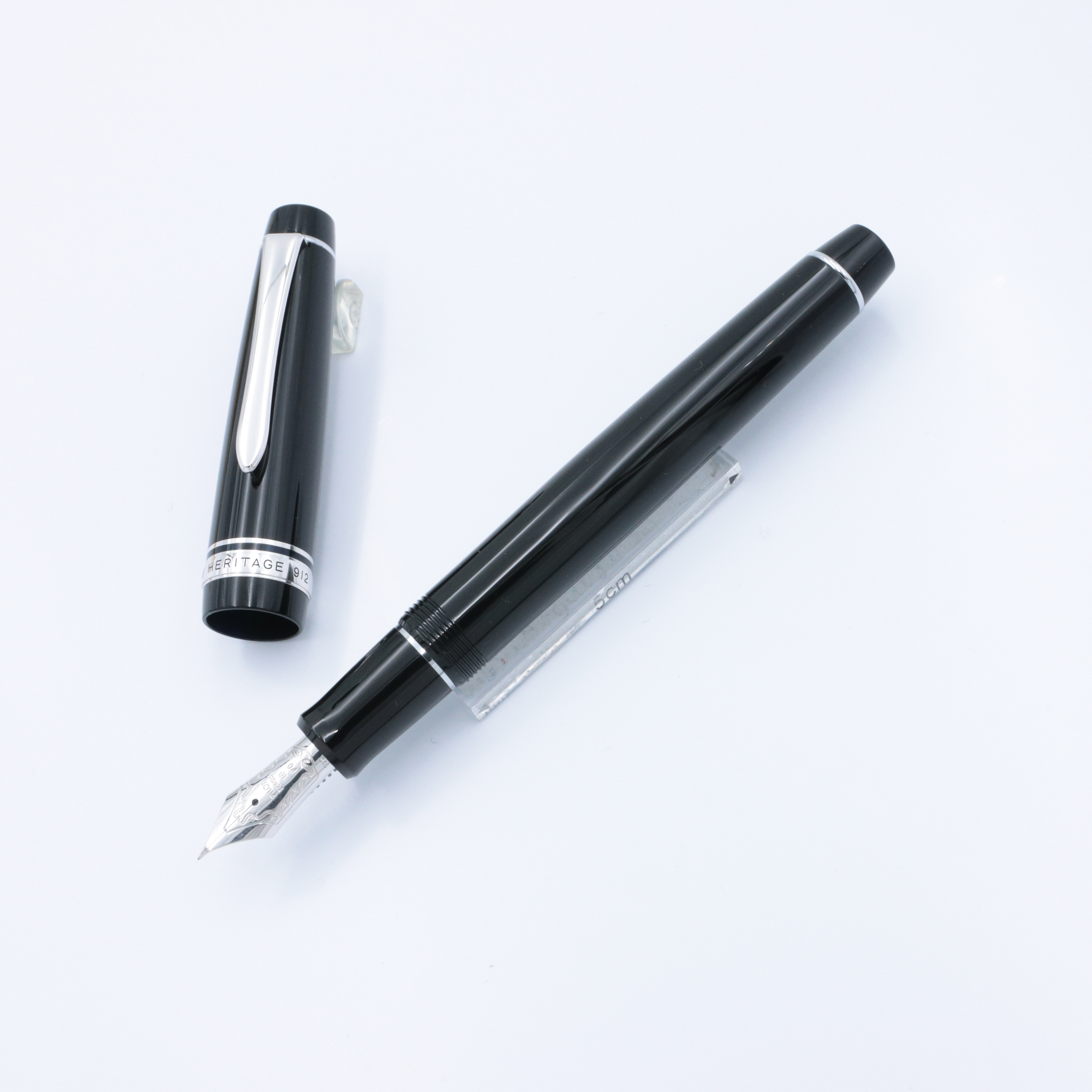 文房具・事務用品 パイロット万年筆 14K ブラック シルバーカラー