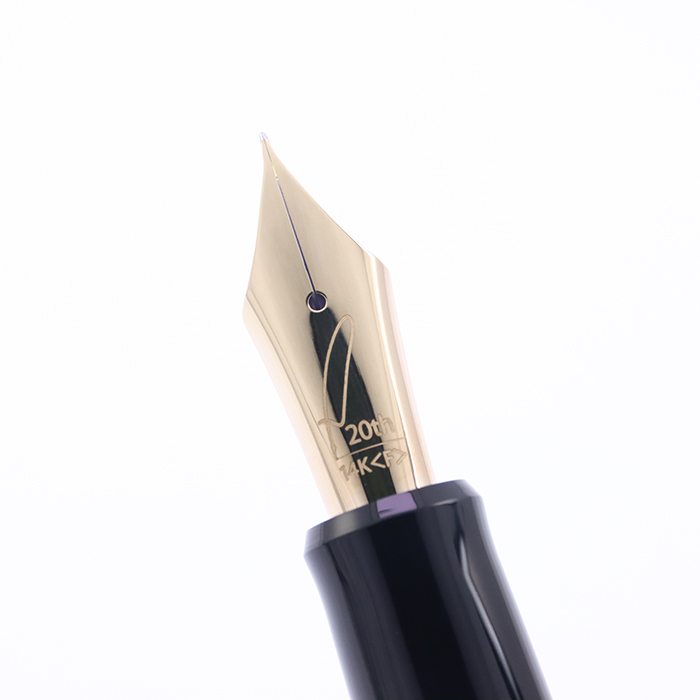 開封済み未使用品　PILOT 万年筆 カスタム823 ブラック 細字 F パイロット カスタム 823 FKK-3MRP-TB [ブラック] (万年筆) 価格比較