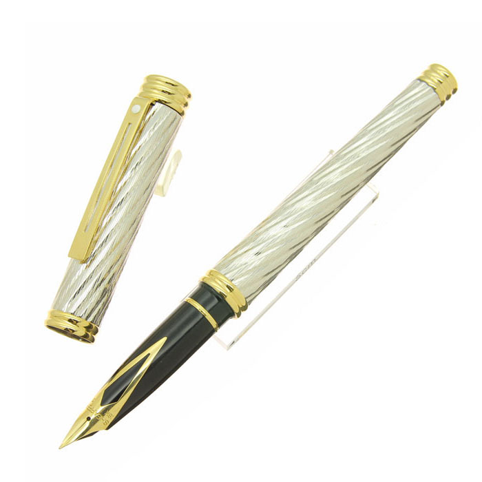 【本日最終】【新品タグ付き】Sheglit★ファーケープ　Noble 黒 KERA SHOP 新宿店 on X: 