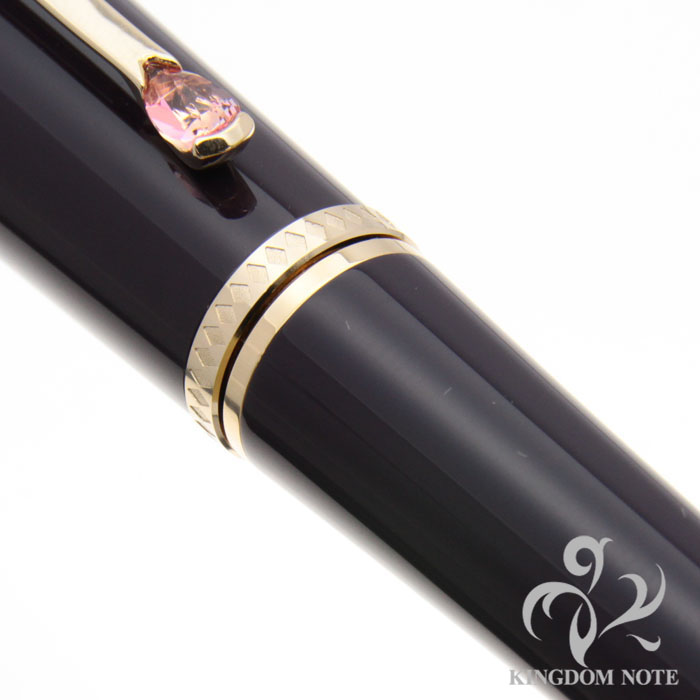 【期間限定品】万年筆 MONTBLANC モンブラン　グレースケリー箱あり 美品】モンブラン グレースケリー｜Yahoo!フリマ（旧PayPayフリマ）