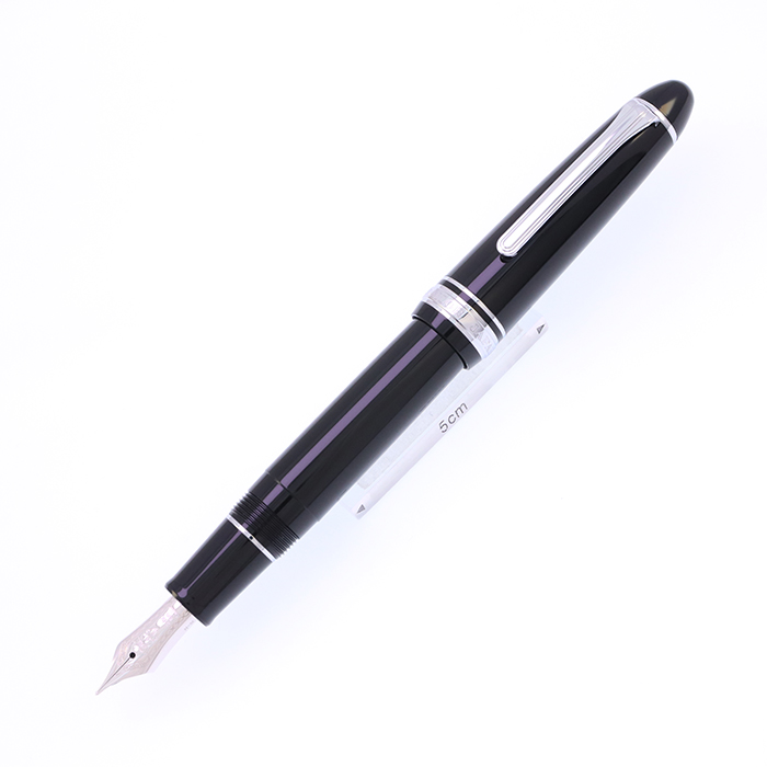 れいぞうこ　プロフィット21万年筆　白　中古 中古)SAILOR セーラー 万年筆 プロフィット21 銀 ブラック 中字