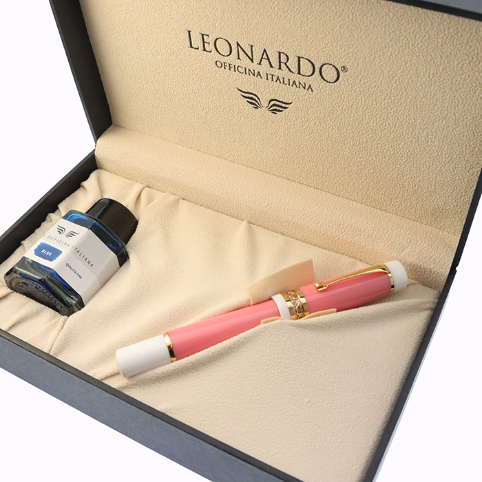 レオナルド　フィオーレ　ローザ中字 中古)Leonardo Officina Italiana レオナルド 万年筆 日本限定