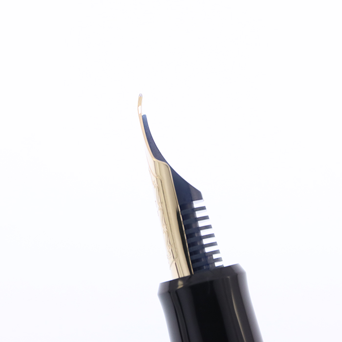 中古)PILOT パイロット 万年筆 カスタム743 ブラック ポスティング