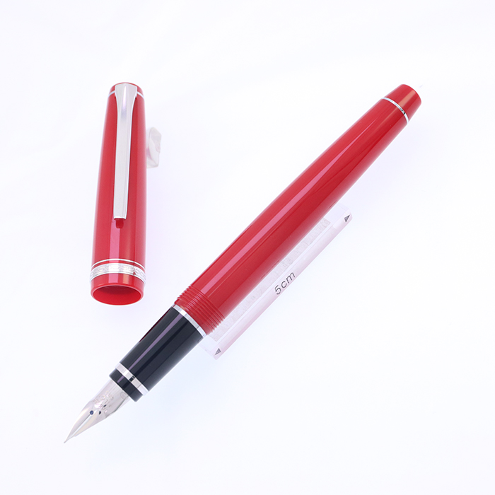 中古)PILOT パイロット 万年筆 エラボー レッド 軟細字 (樹脂軸)（商品  