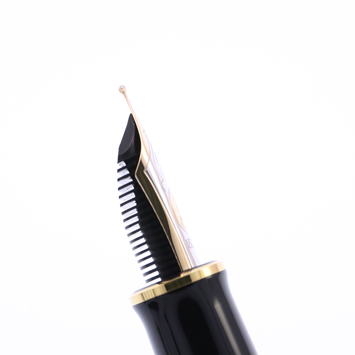 中古)Pelikan ペリカン 万年筆 スーベレーン M800 ブラック F（商品ID