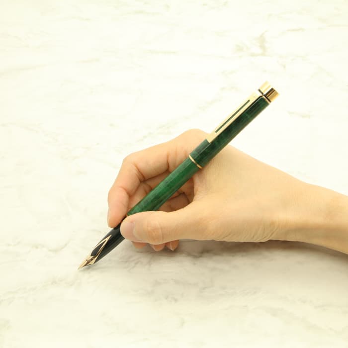 楽天市場】【中古】SHEAFFER シェーファー タルガ 万年筆 14K