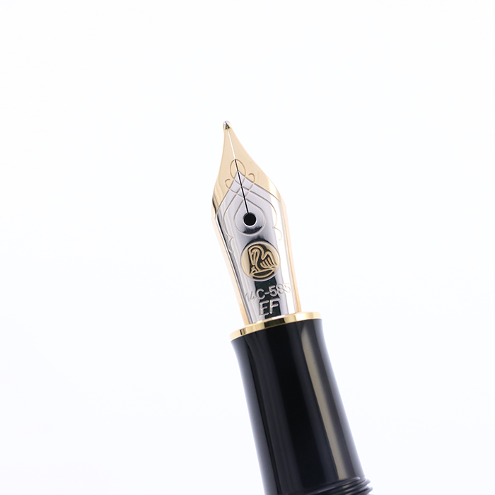 PELIKAN 400 金 万年筆 14Cー585 ペリカン グリーンストライプ PELIKAN 400 金 万年筆 14Cー585 ペリカン グリーンストライプ