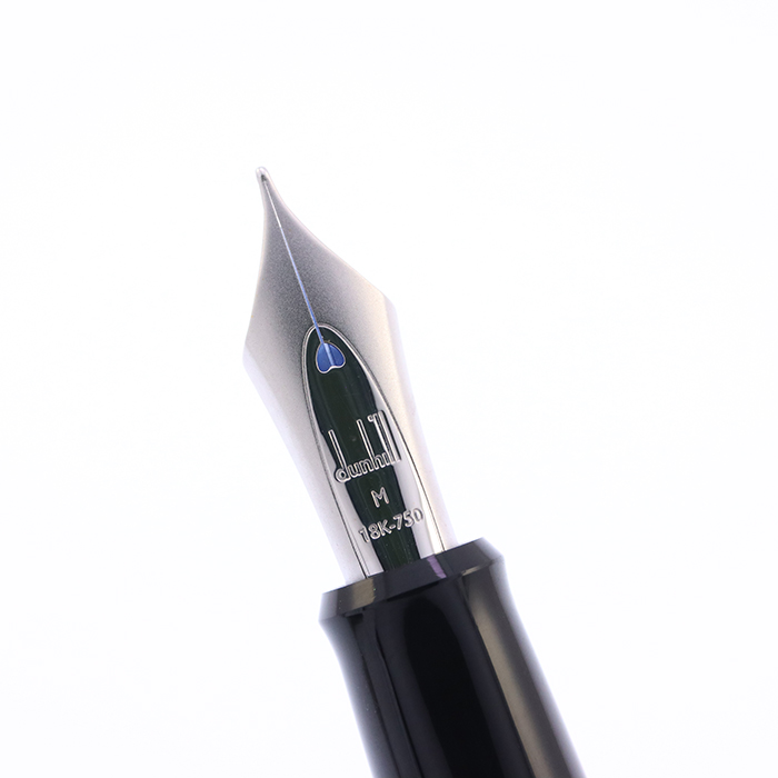 A.DUNHILL ダンヒル 万年筆 AD2000 ライン M　18k750 詳細ページ | 万年筆 ボールペンなど高級筆記具の販売・買取