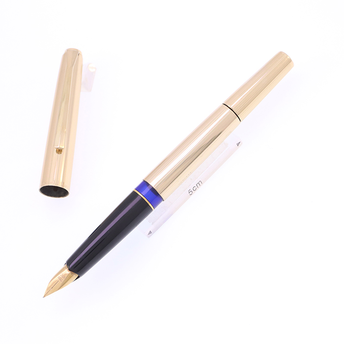 新品未使用　デッドストック　ペリカン万年筆M60ロールドゴールド 中古)Pelikan ペリカン 万年筆 M60 ロールドゴールド 18C/F（商品ID