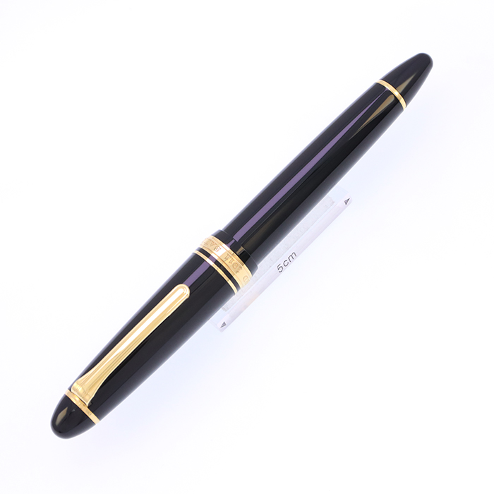 セーラー 万年筆 プロフィット21 金 ギャザード 中字 中古)SAILOR セーラー 万年筆 プロフィット21 金 ブラック 中字