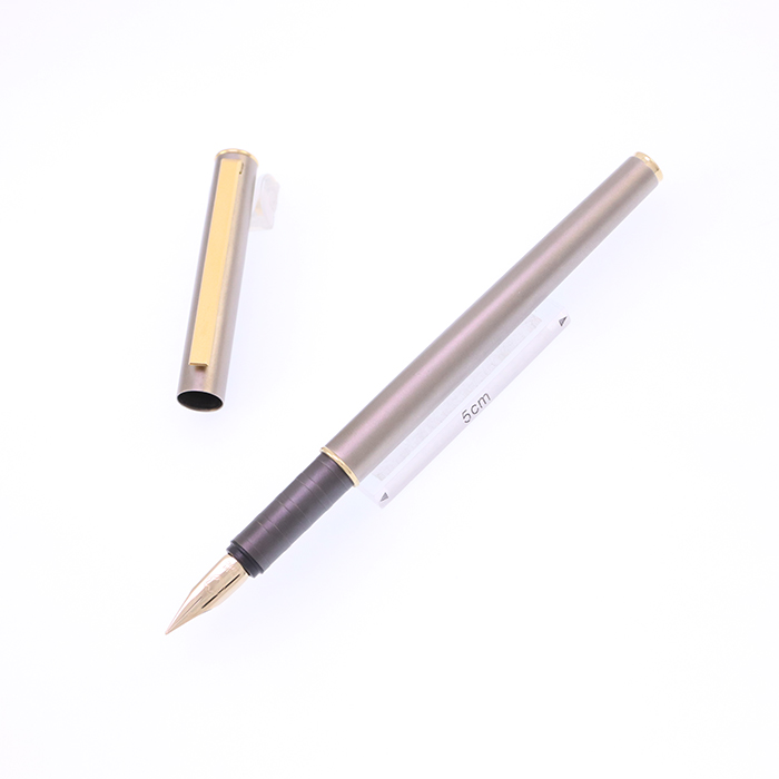 中古)MONTBLANC モンブラン 万年筆 チタノ グレイ F（商品ID