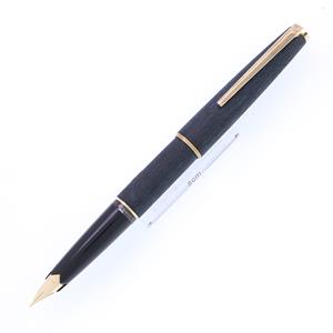 MONTBLANC モンブラン 万年筆 #220 ブラック マットフィニッシュ F (吸入式) メイン