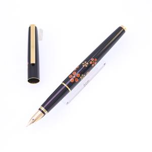 万年筆 平蒔絵 梅 細字 (旧型)