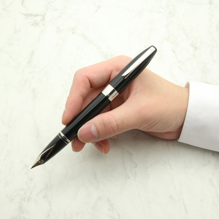 未使用 14K シェーファー マットブラック コンバーター ケース付き Yahoo!オークション -「シェーファー 万年筆 14k」の落札相場