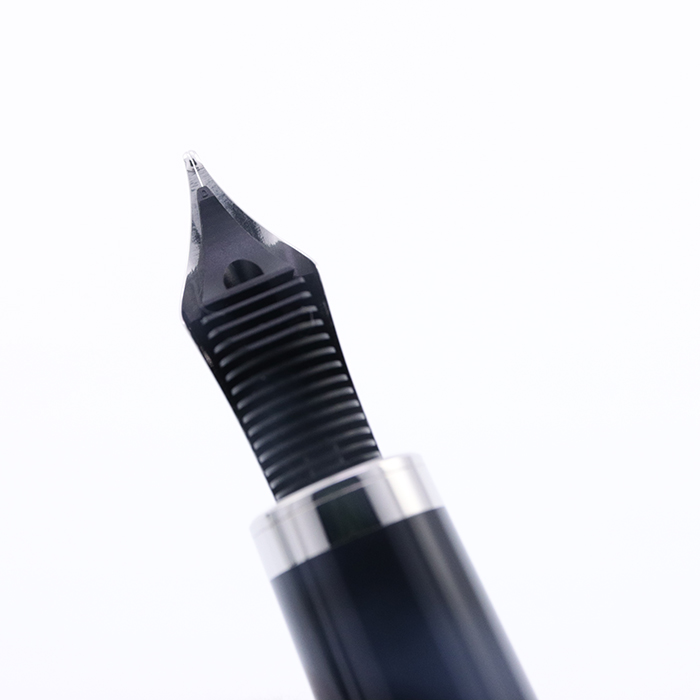 モンブラン 2015年作家シリーズ レフ・トルストイ BP 国内正規店 未使用品 詳細ページ | 万年筆 ボールペンなど高級筆記具の販売・買取