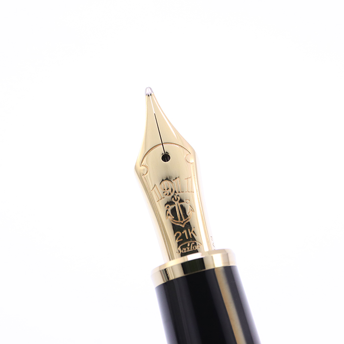 中古)SAILOR セーラー 万年筆 すす竹 長刀研ぎ 中細字 (旧型ペン先