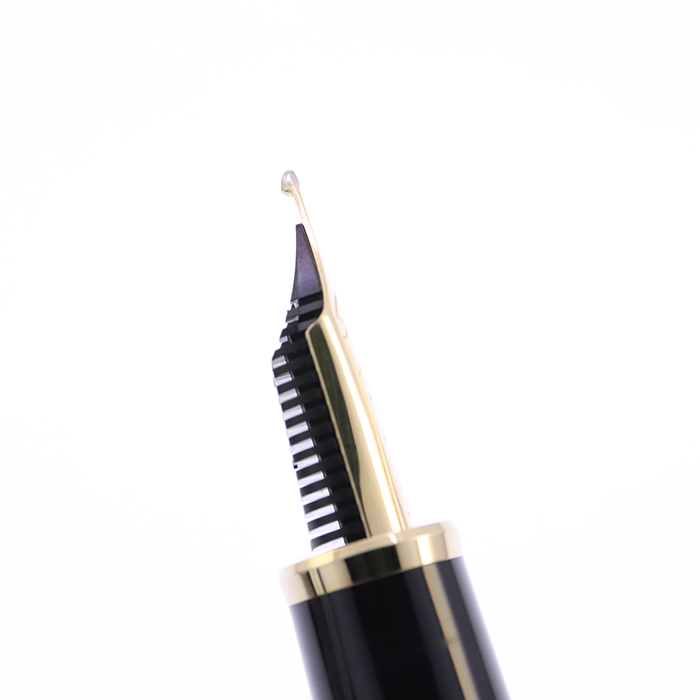 中古)SAILOR セーラー 万年筆 すす竹 長刀研ぎ 中細字 (旧型ペン先