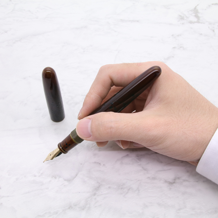 希少【NAKAYA】 中屋万年筆シガーモデル ポータブル 碧溜 夜香蒔絵 萩I 詳細ページ | 万年筆 ボールペンなど高級筆記具の販売・買取