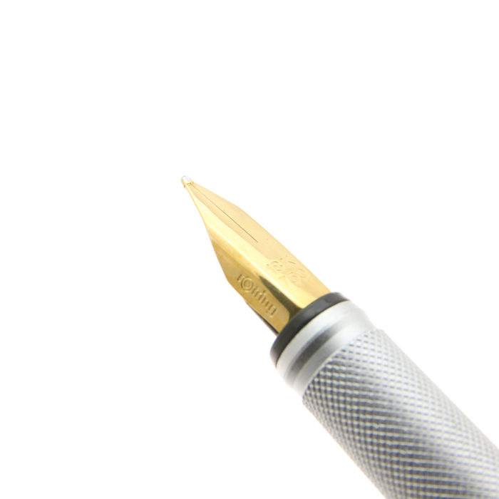 rOtring 万年筆 Newton（ペン先:18金）⭐︎廃盤品 詳細ページ | 万年筆 ボールペンなど高級筆記具の販売・買取