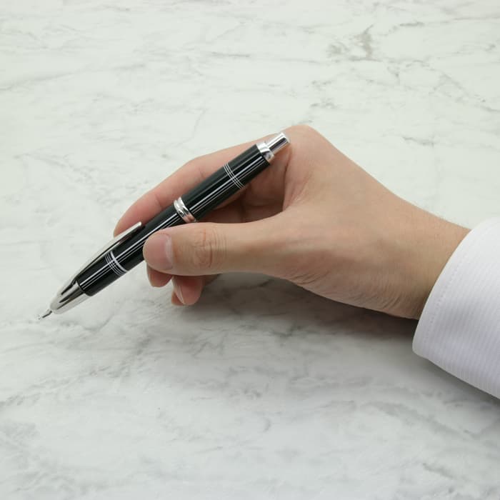 大人気の 18年限定品 キャップレス万年筆 クロスドラインズ 中字 コンバーター付き 筆記具 Www Trainingplusbh Com