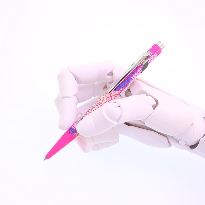 新品)CARAN d'ACHE カランダッシュ ボールペン スペシャルエディション