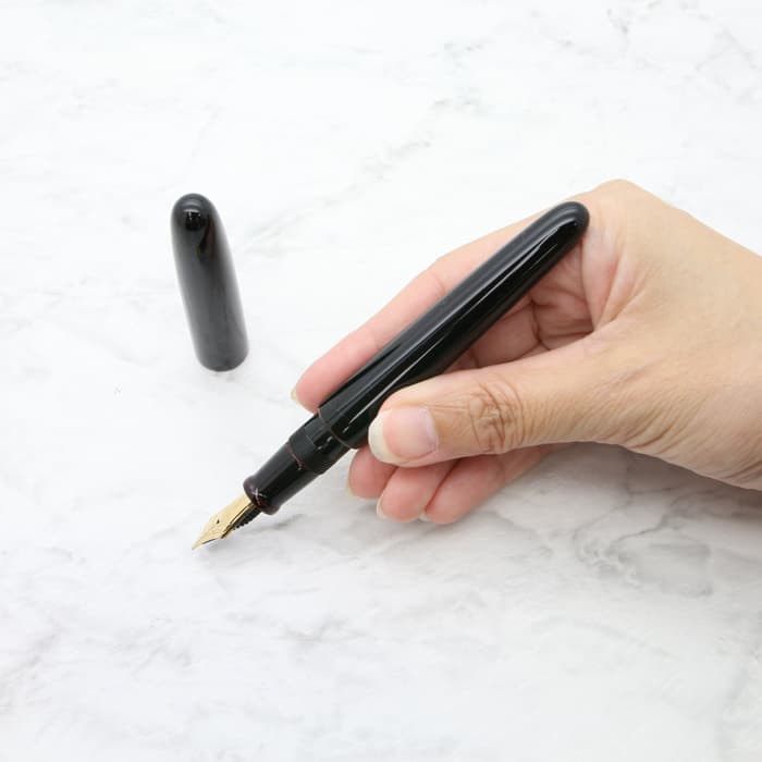 新品)NAKAYA 中屋万年筆 万年筆 シガー ポータブル 黒溜 中字（商品ID