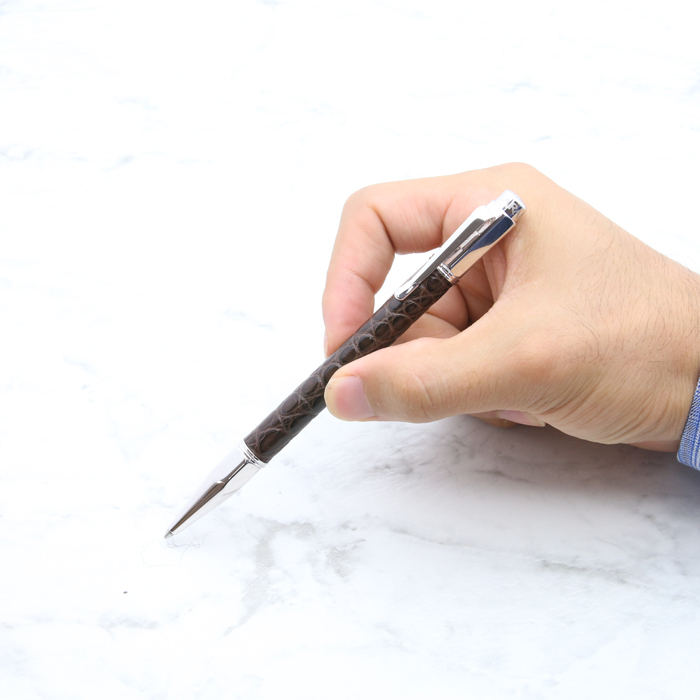 カランダッシュバリアスシリーズボールペンアリゲーター 黒