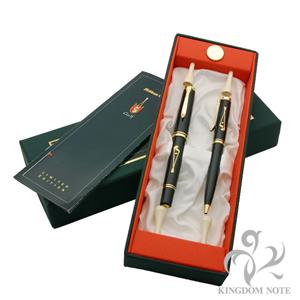 Pelikan ペリカン セット ゴルフ M/K816 万年筆(B)+ボールペン メイン