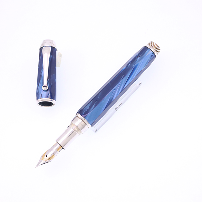 中古)Montegrappa モンテグラッパ 万年筆 エンブレマ ブルー F（商品ID