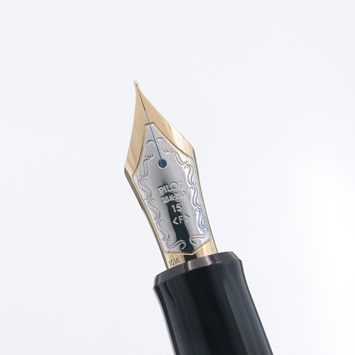 ダンヒル 18K 750 シルバー万年筆、インクコンバーター箱付き あつく