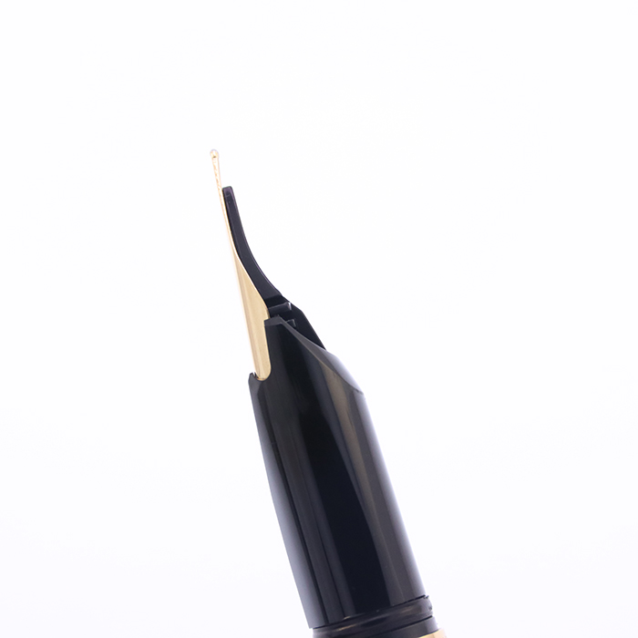 中古)CARAN d'ACHE カランダッシュ 万年筆 マディソンコレクション