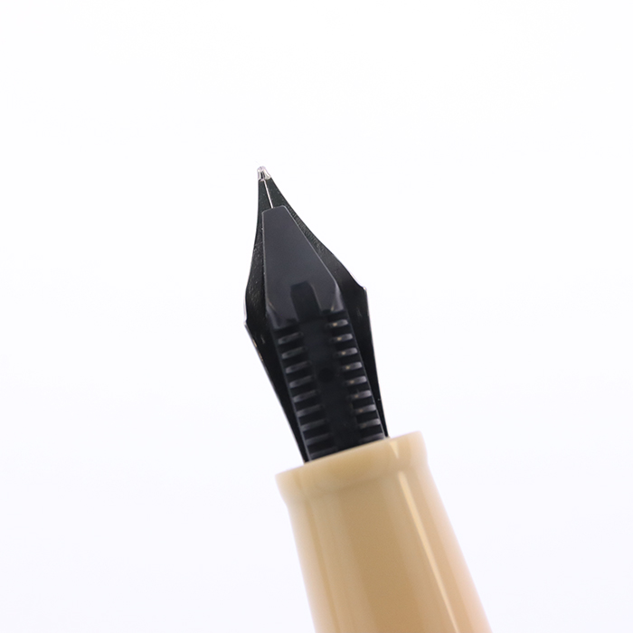 DELTA Vintage Gentile-Donna 万年筆　字幅F 中古)DELTA デルタ 万年筆 ビンテージコレクション ジェンティーレ