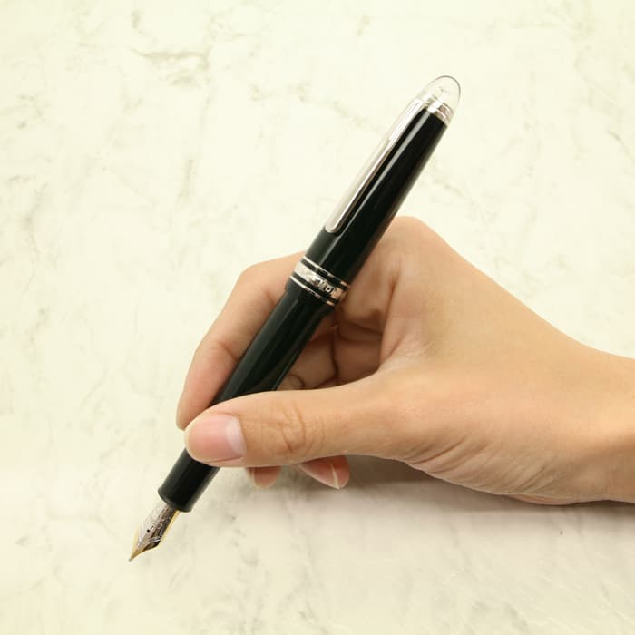 【美品】モンブラン　万年筆　ダイヤモンド　14K 詳細ページ | 万年筆 ボールペンなど高級筆記具の販売・買取