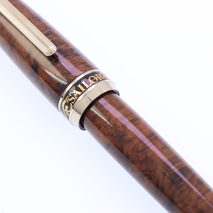 創業80周年記念 プロフィット80万年筆 詳細ページ | 万年筆 ボールペンなど高級筆記具の販売・買取