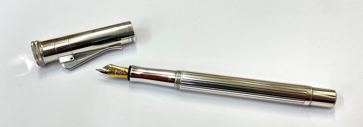 グラフフォンファーバーカステル 万年筆 クラシック スターリングシルバー F pgraf017.jpg